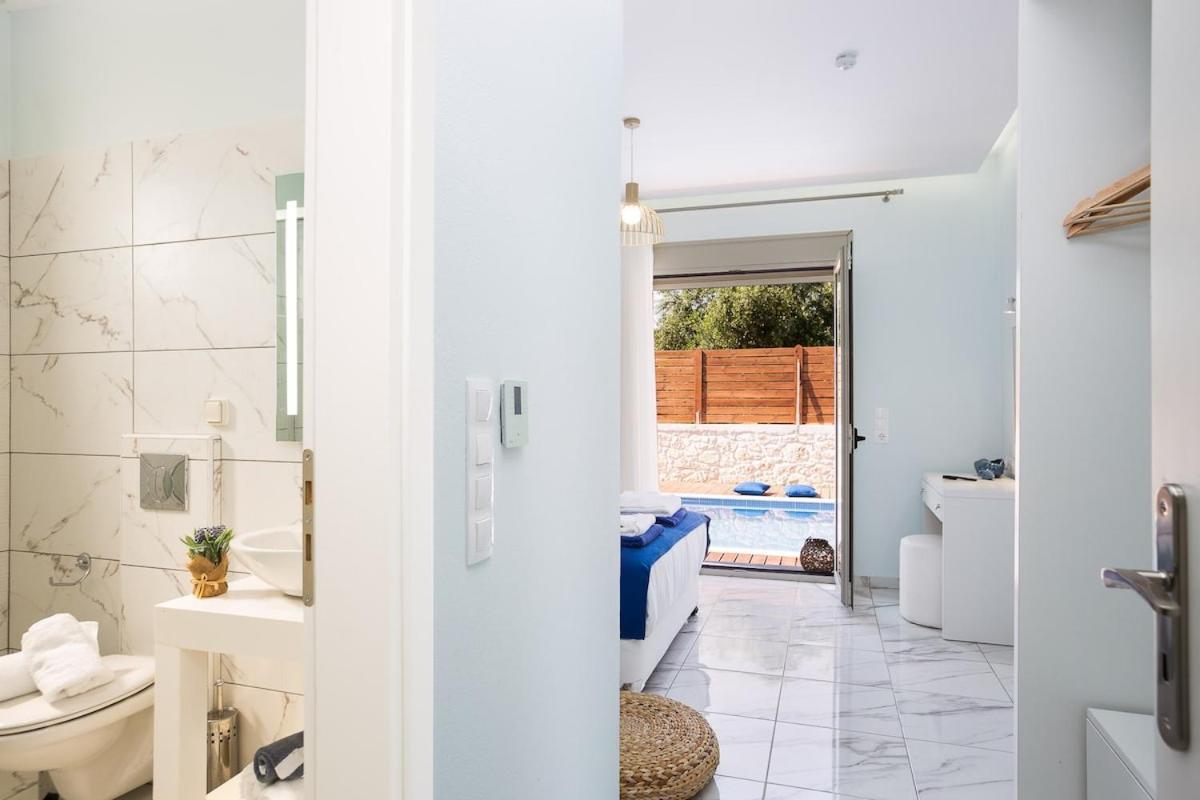 Pangalochori Villa Vera - With Private Heated Pool & Jacuzzi מראה חיצוני תמונה