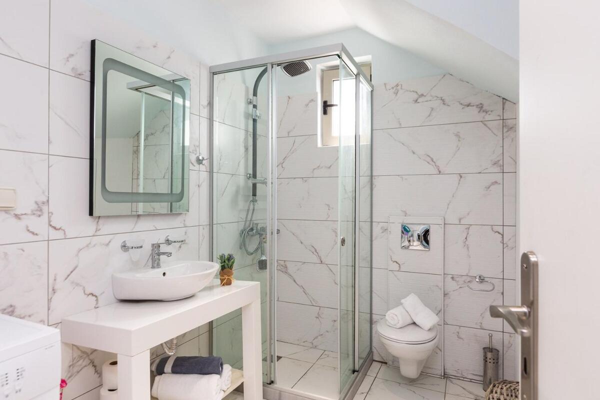 Pangalochori Villa Vera - With Private Heated Pool & Jacuzzi מראה חיצוני תמונה