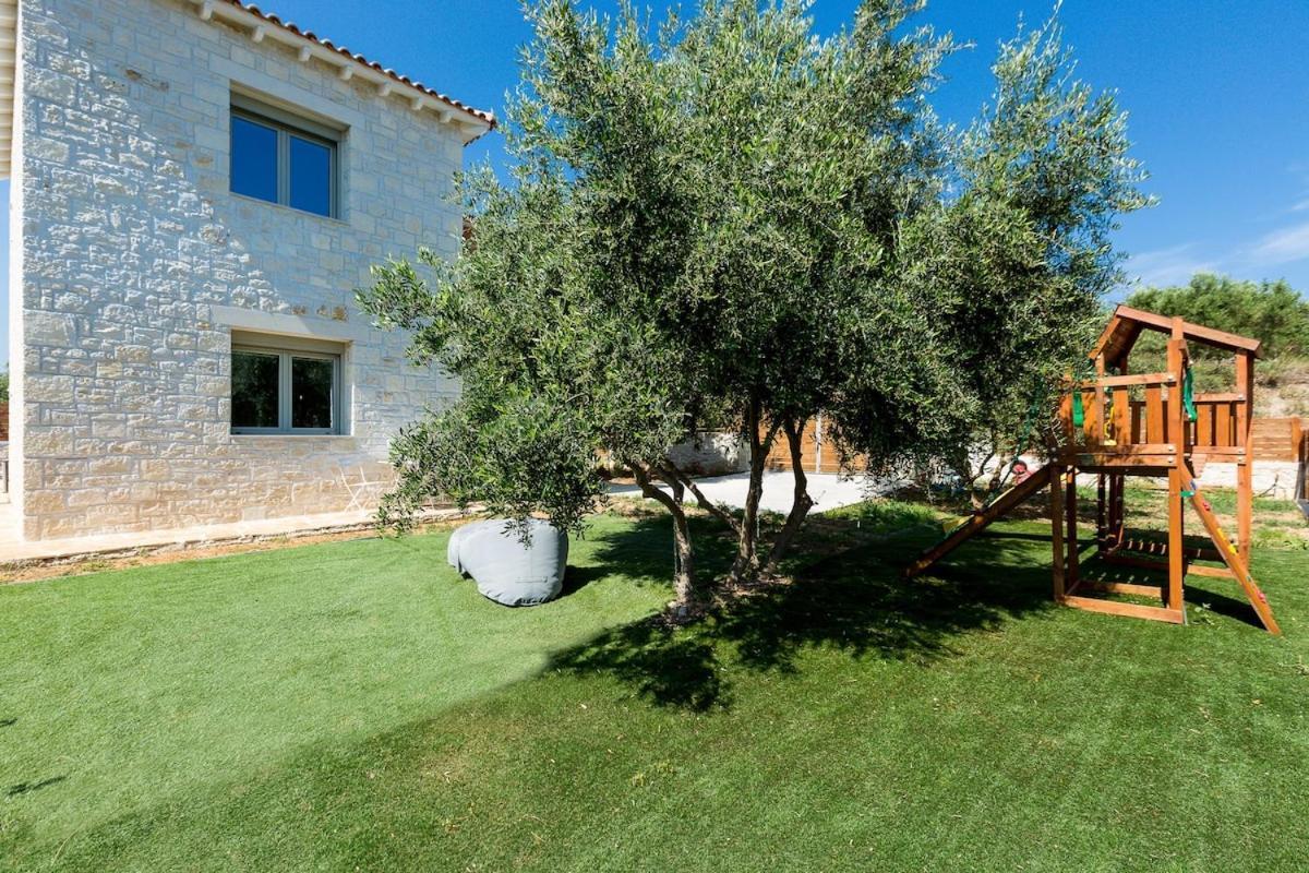 Pangalochori Villa Vera - With Private Heated Pool & Jacuzzi מראה חיצוני תמונה